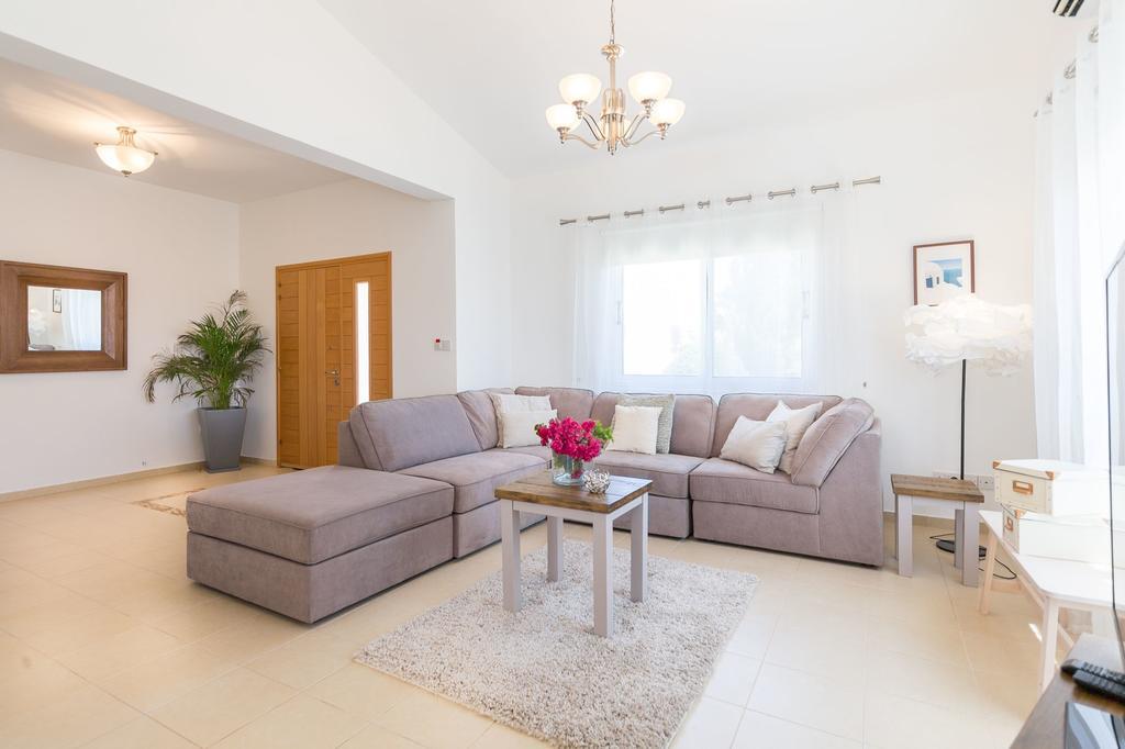 Villa Linda Peyia Bagian luar foto
